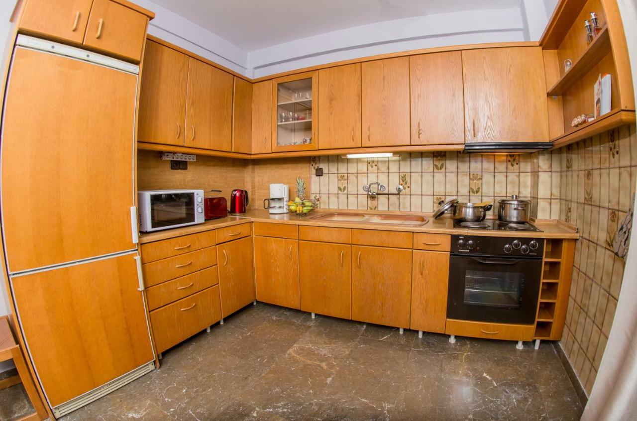 Thea Apartment كافالا المظهر الخارجي الصورة